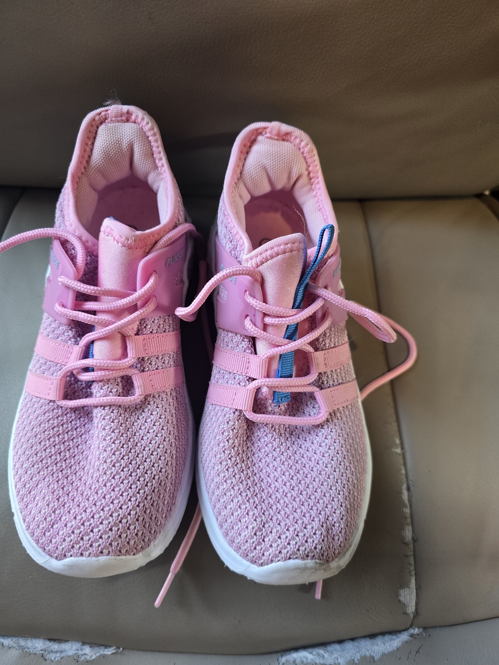 Kids Lightweight Pink Knit Sneakers